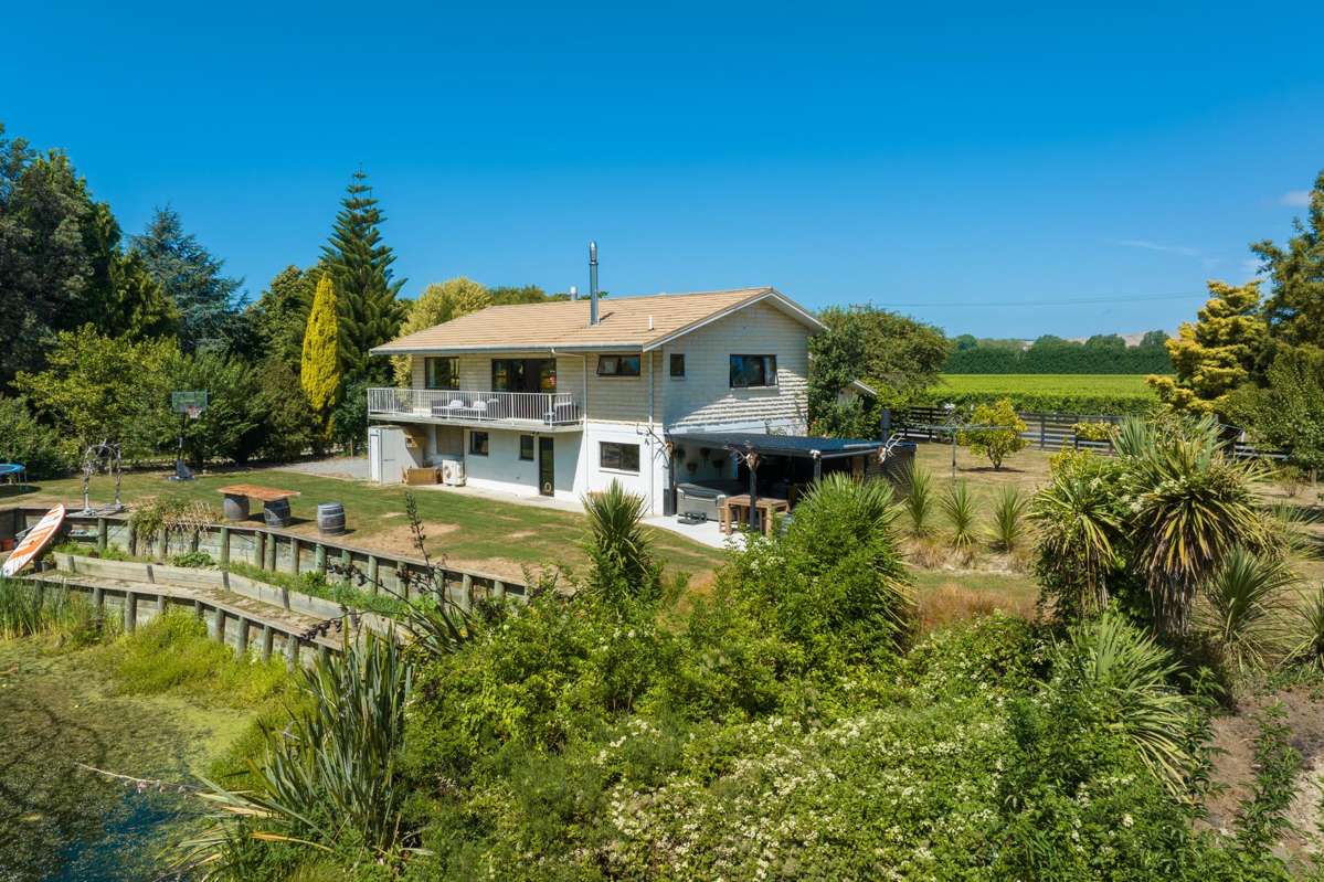 99 Dillons Point Road_0