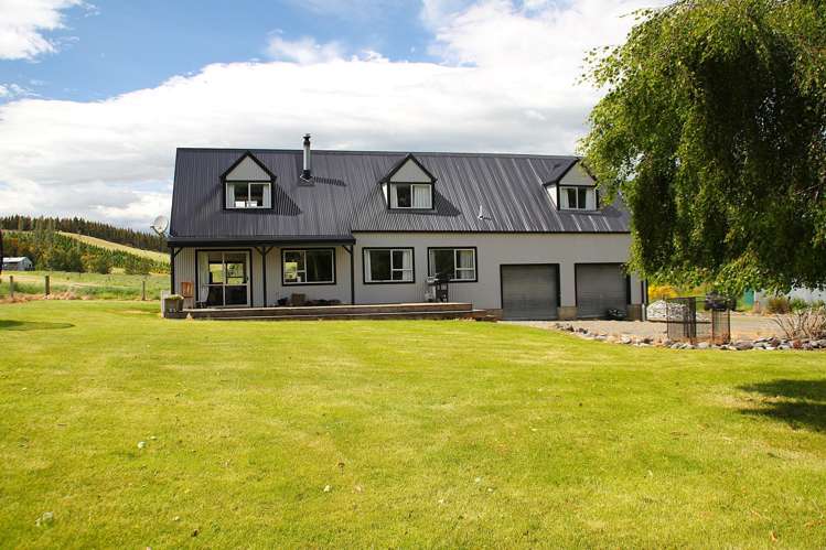 1384 Clifden Blackmount Road Wairaki_6