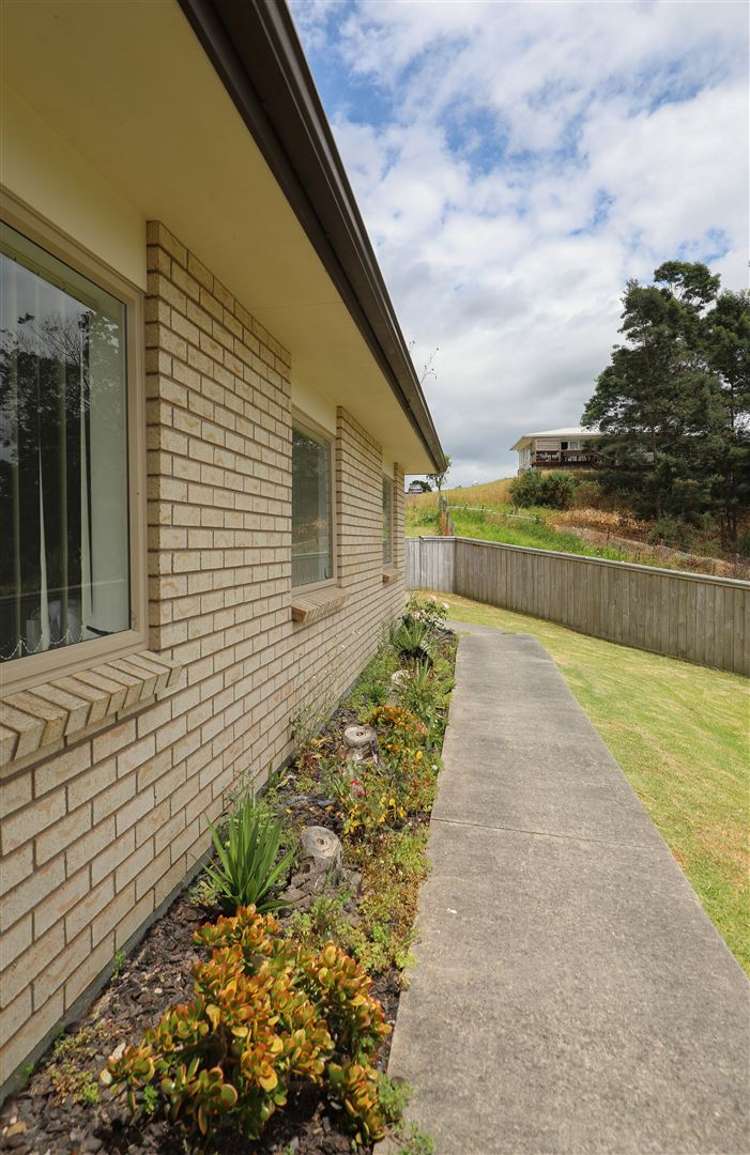 9 Totara Terrace Huntly_16