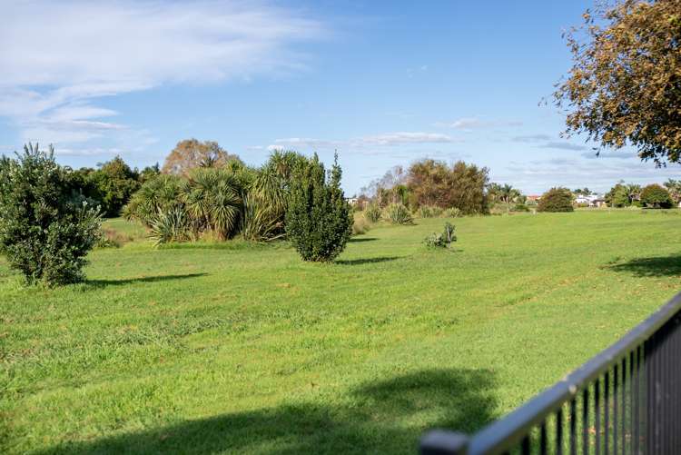 23 Oriental Parade Papamoa_19