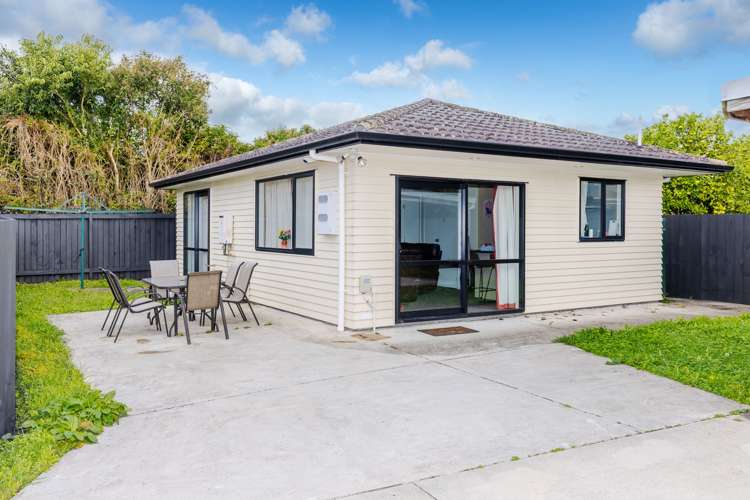 6 Liston Crescent Hillcrest_19