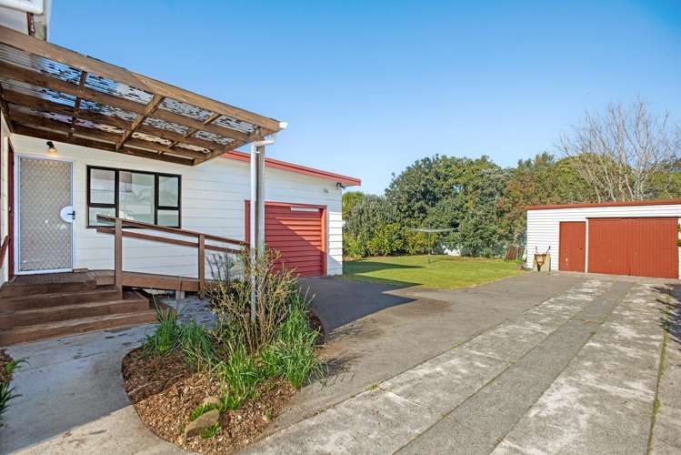 684 Childers Road Elgin_18