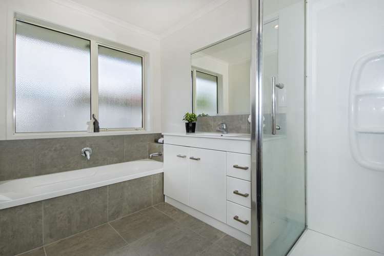 14 Roto View One Tree Point_11