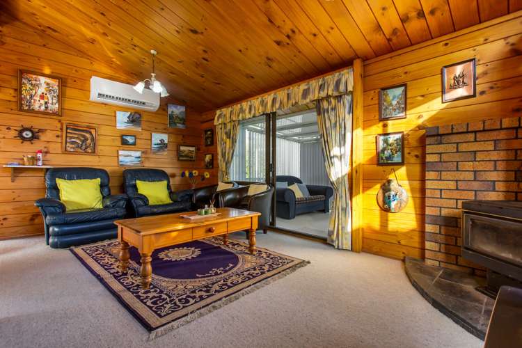 6 Chantal Place Papakura_8