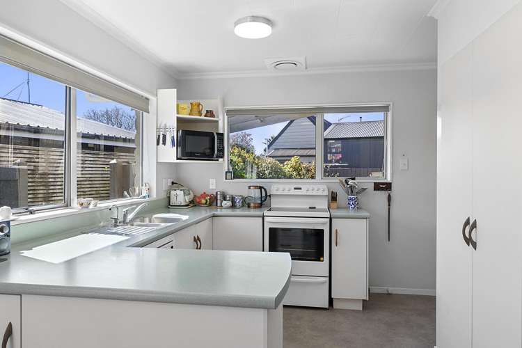 13 John Guthrie Place Merrilands_8