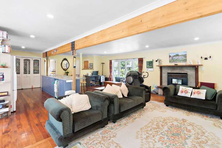 16 Sutton Crescent_3