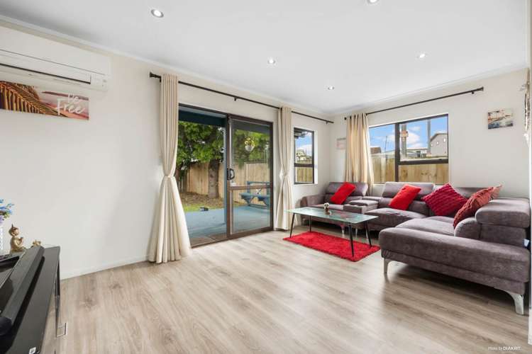 2/10 Fruitvale Road New Lynn_3