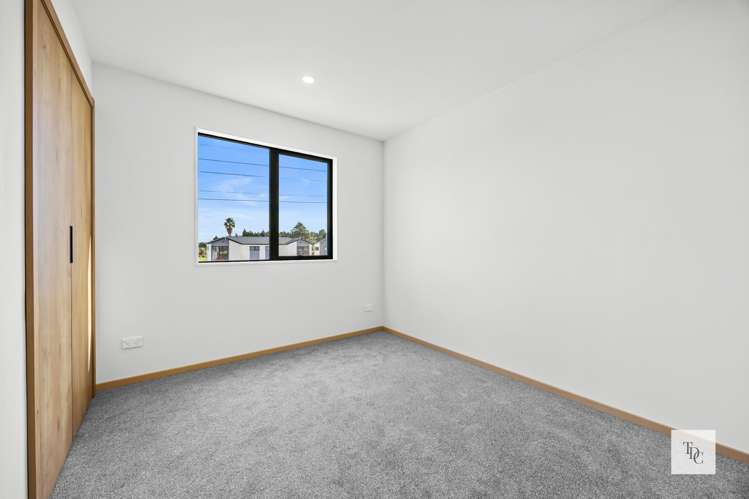 1,3 & 5 Wingrove Close Rosehill_8