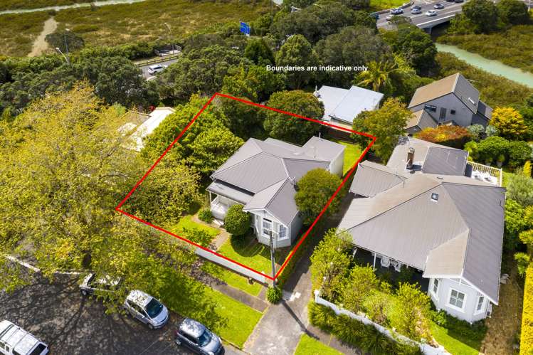 33 Waimana Avenue Northcote Point_18