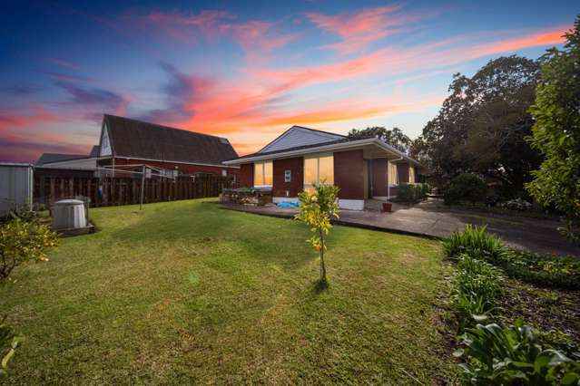 46 Meadway Sunnyhills_2