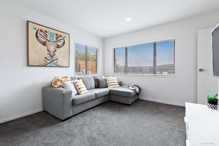 9 Eastview Crescent Stanmore Bay_12