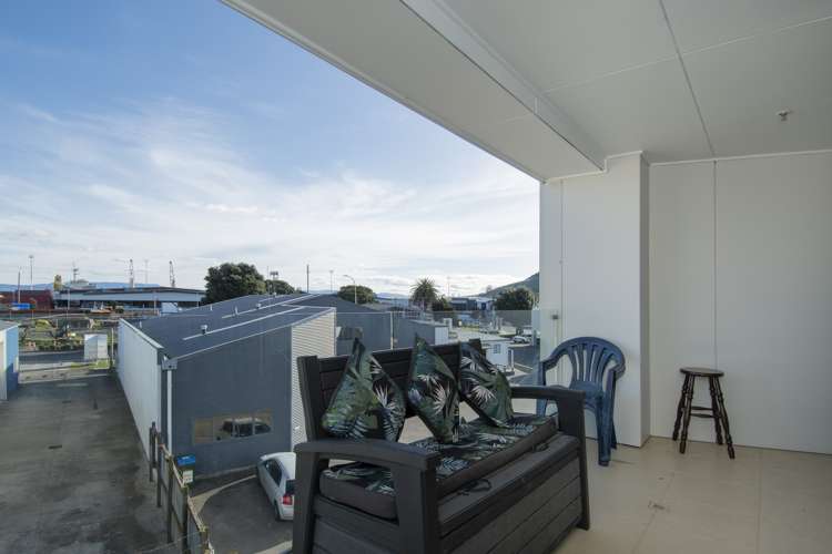 215/332 Maunganui Road Mount Maunganui_8