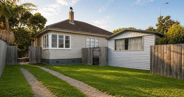210 Wainui Road Kaiti_1