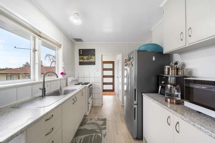 9 Manston Road_2