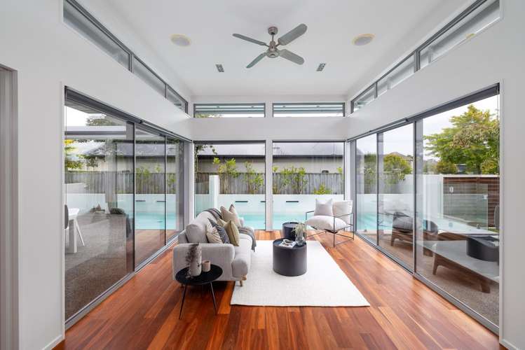 10 Hatton Court Northwood_1