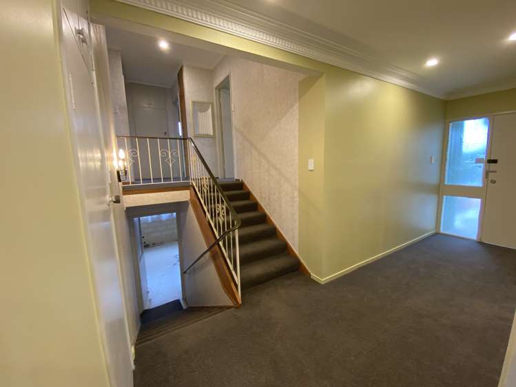 87 Royal View Road Te Atatu South_8