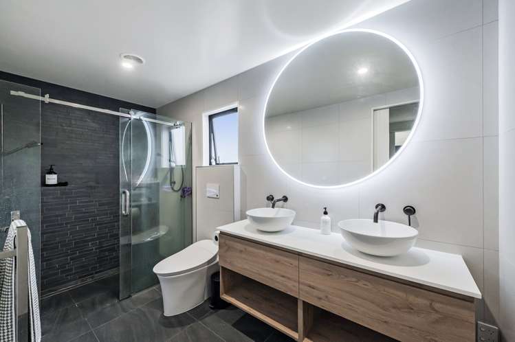 65 Halpin Drive Lincoln_18