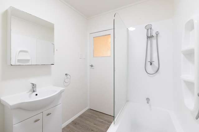 16 Hammond Road Taradale_3