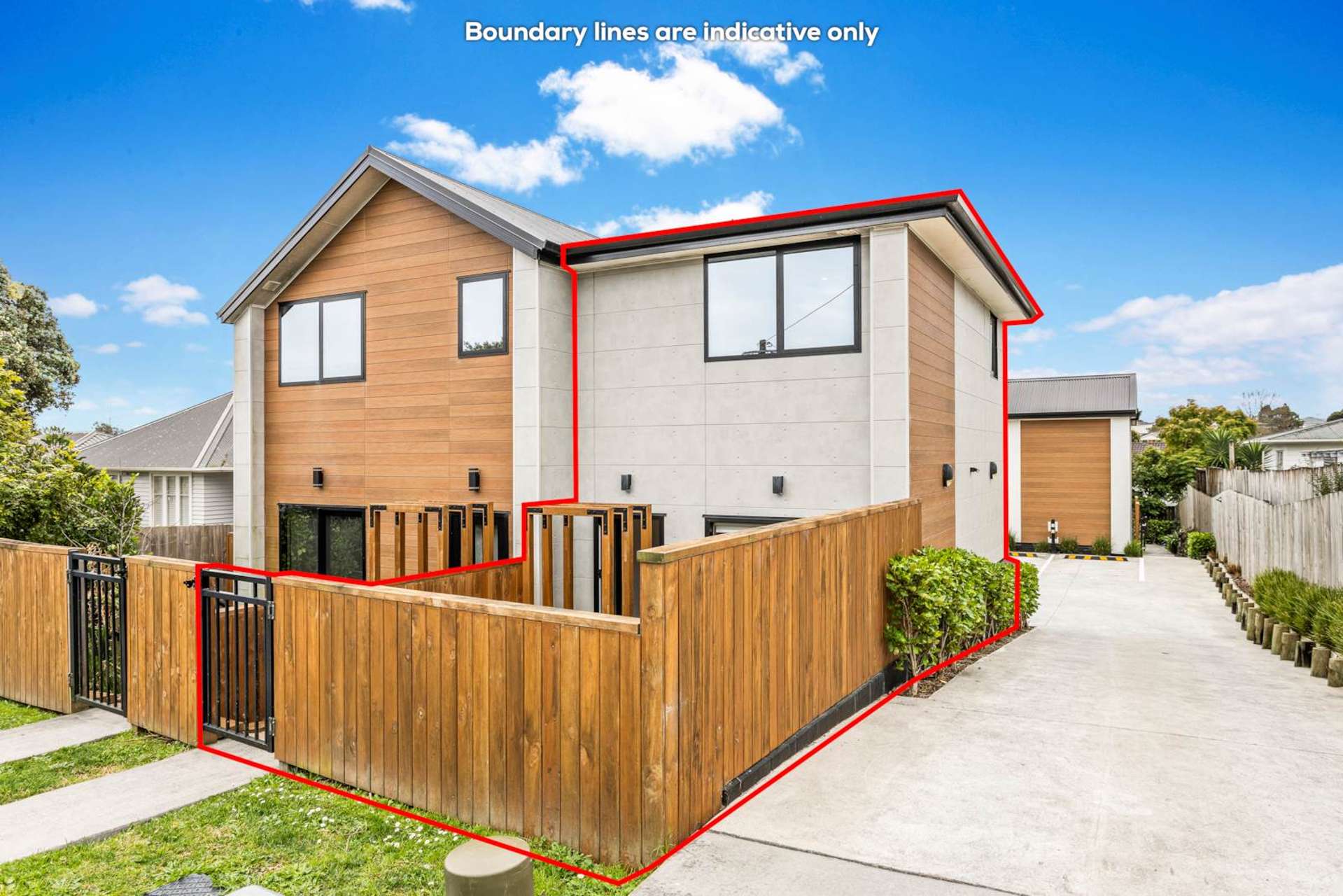 2/80 Awaroa Road Sunnyvale_0