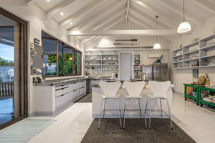 155 Nick Johnstone Drive Waiheke Island_19