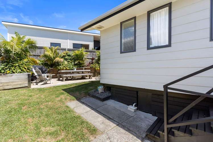 34b Gledstane Road Stanmore Bay_14