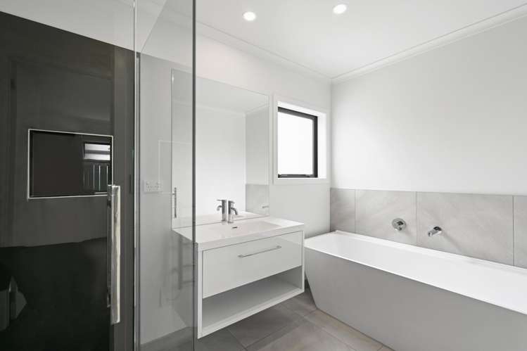 69 Trewern Avenue Chartwell_11