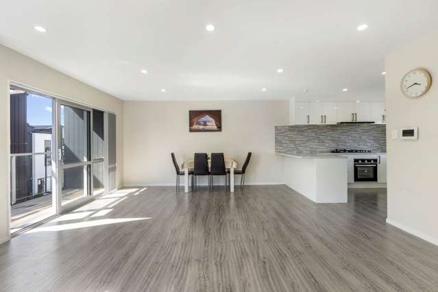 37 Thomas Road Mangere_3