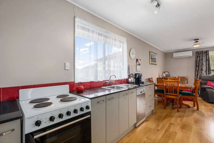 2/38 Barrys Road Glendene_6