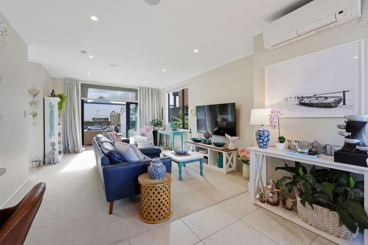 180 Hobsonville Point Road Hobsonville_14