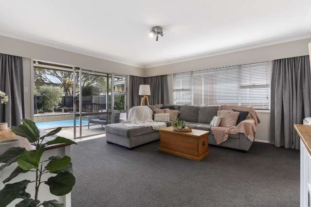 8 Harford Place Pakuranga Heights_2