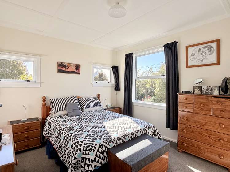 133 Ferry Road Richmond_11