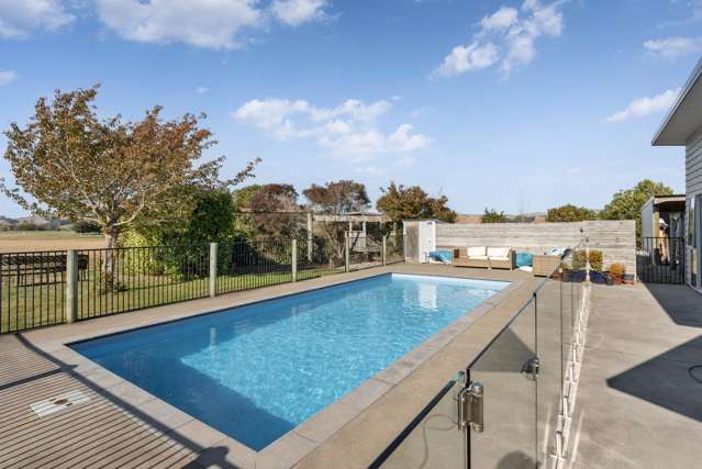 661 Cornwall Road East Taratahi_2