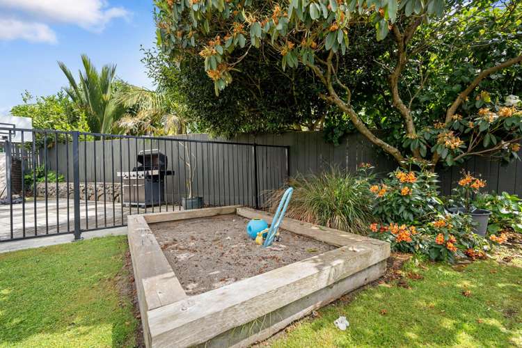 8 Lochinvar Place Ohauiti_26