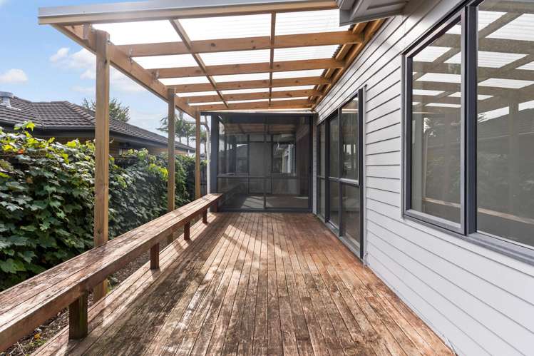 62 Beach Road Pahurehure_7