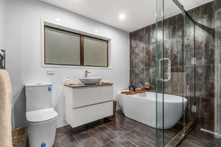 5/6A Pentland Road Regent_17