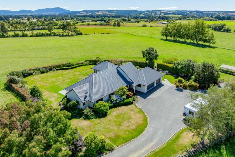 132 Round Hill Road_0