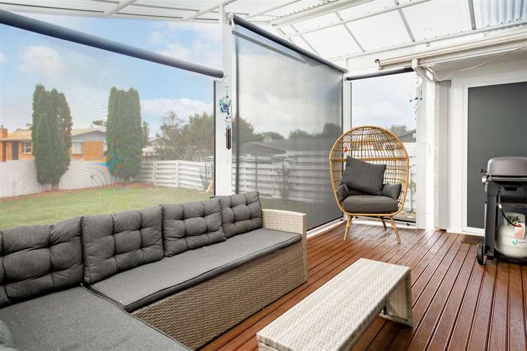 15 Margaret Place Deanwell_13