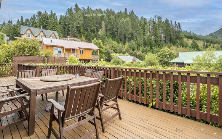 18 Acheron Heights Hanmer Springs_11