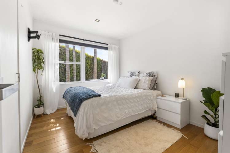 2 Stredwick Drive Torbay_20