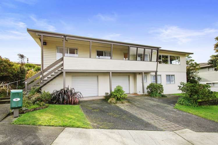 32 Turriff Crescent Tawa_0