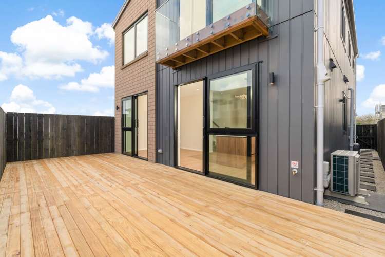 12 Harbourside Parade Hobsonville_1