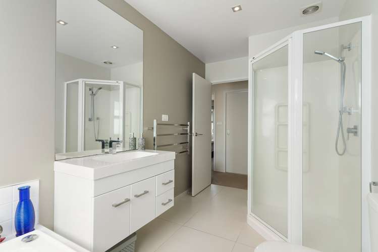 1 Marcus Way Brookfield_22