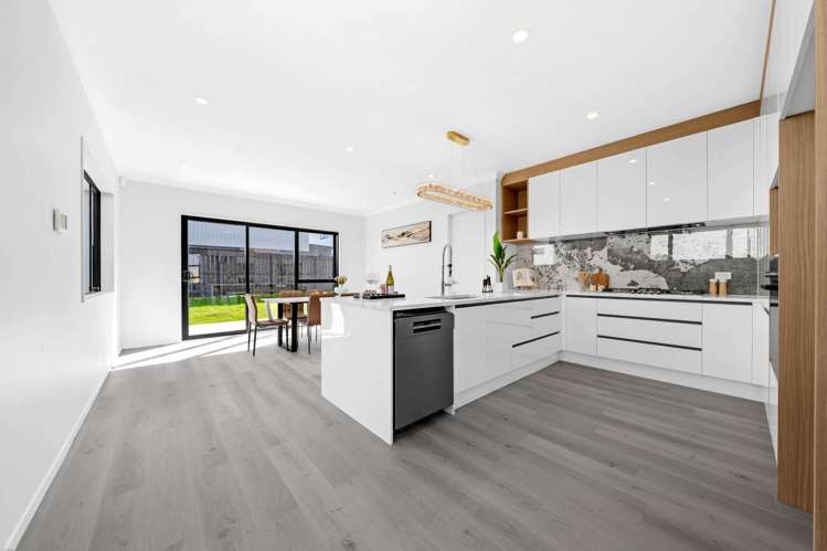 14 Star Cross Road_5