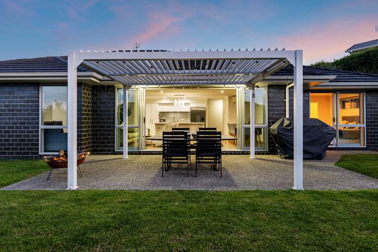 48 Beachwood Drive Hatfields Beach_2