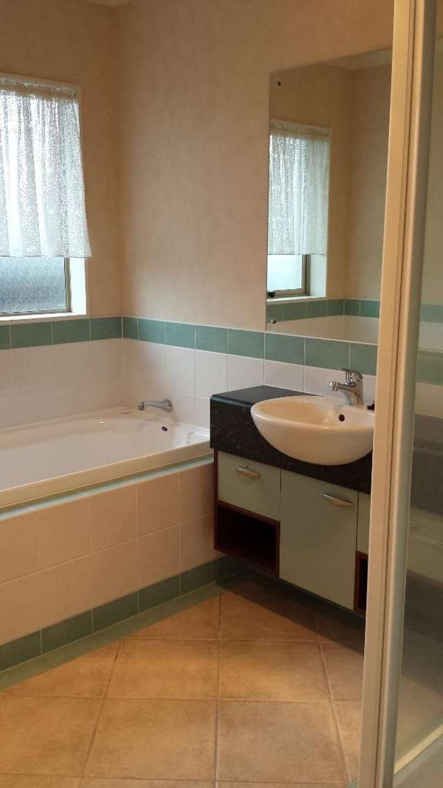 18 Clavoy Place 10668_4