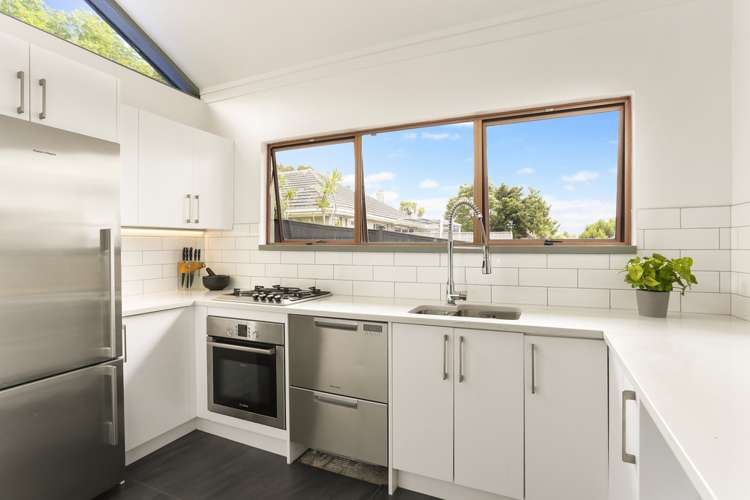 2/246 Titirangi Road Titirangi_5