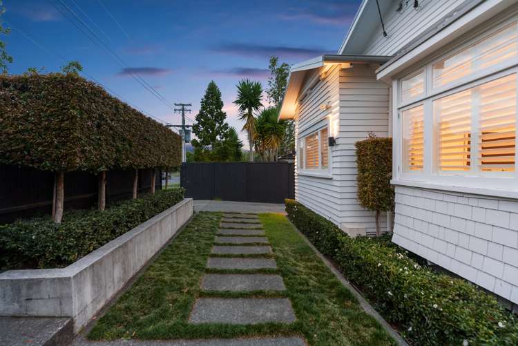 16 Pelham Avenue Point Chevalier_18