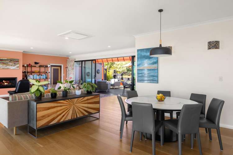 47 and 49 Russell Heights Russell_10