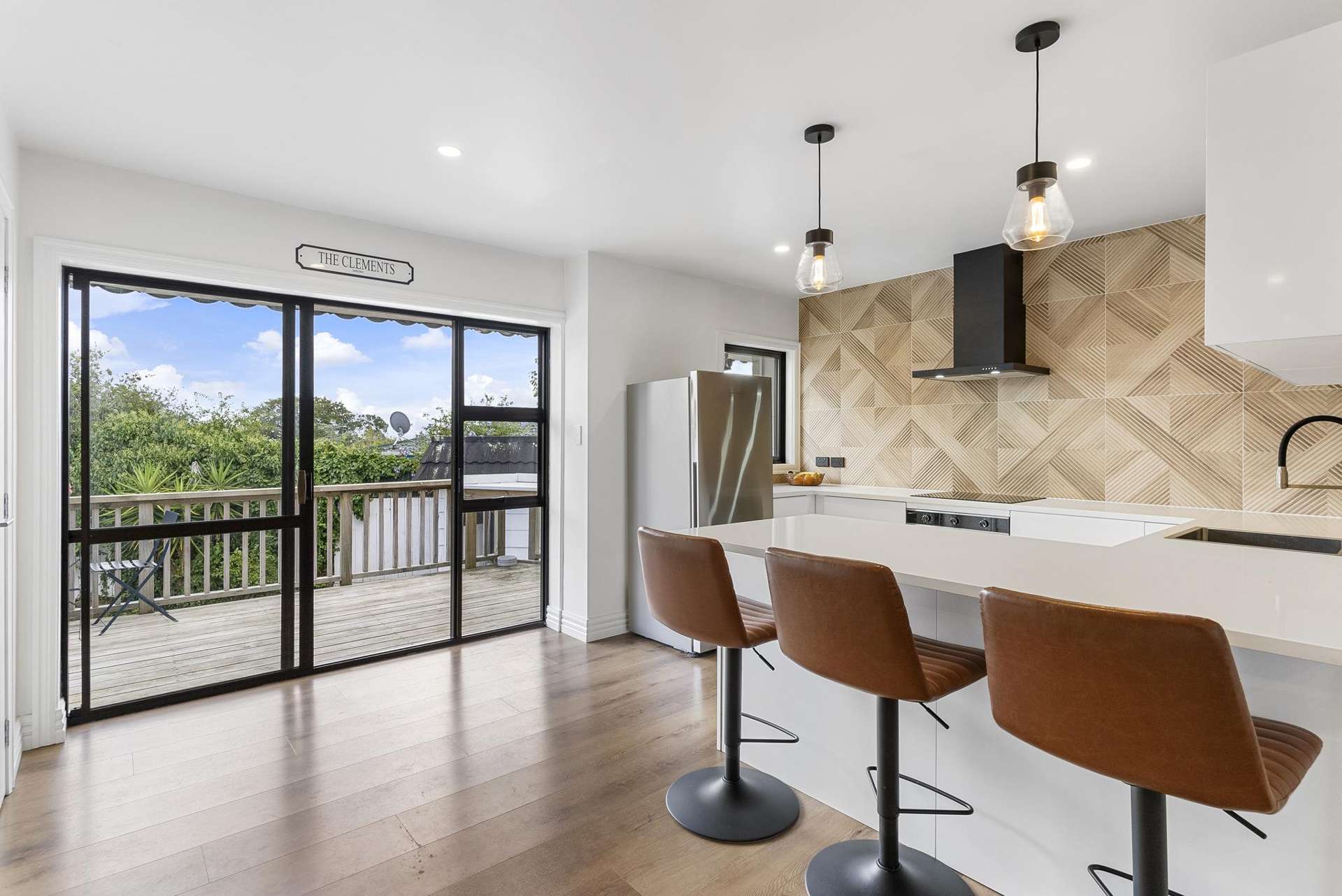 1/36 Aeroview Drive Beach Haven_0