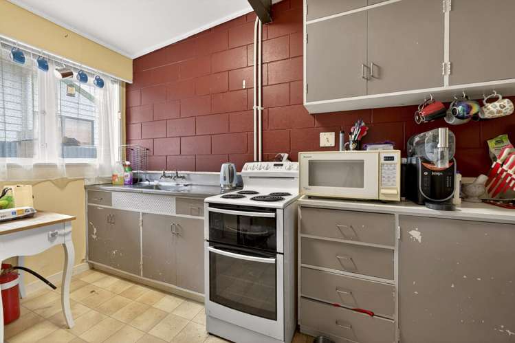 2/443 Church Street Palmerston North_8